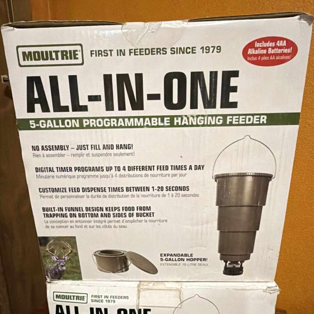 NEW Moultrie All-In-One 5 Gallon Hanging Deer/Chicken Feeder + Digital Timer